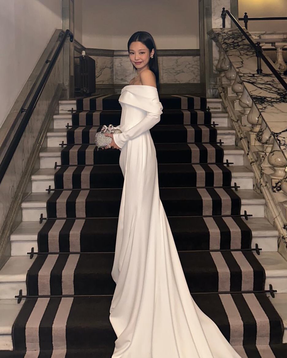 Jennie Kim wearing the Hailey sheath gown from bridal designer Lihi Hod