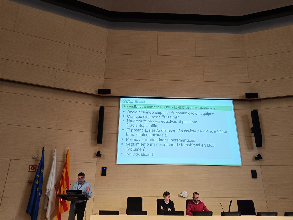 anamen_81's tweet image. En congestión refractaria...#PDfirst @mverarivera en I CARE Me! @hospitalclinic @vallhebron