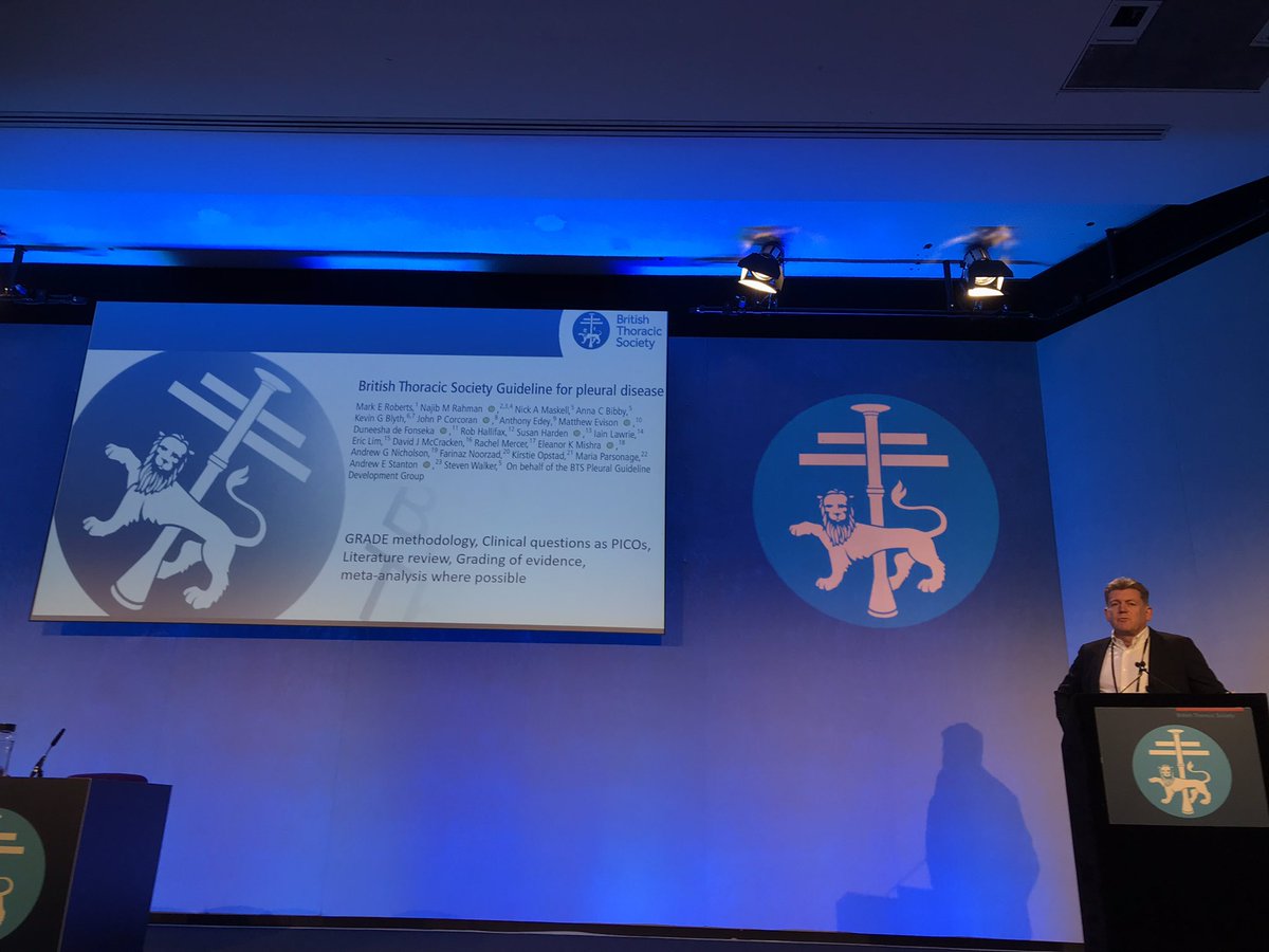 BristolARU's tweet photo. Kicking off day 2 it’s @Nickmaskell1 summarising the recent @BTSrespiratory pleural guidelines, which he co-led with @naj_rahman and @markxroberts. Session expertly chaired by @defonseka and @rachel_mercer1 

#BTSWinter2023 https://t.co/L1pZTF4WXt