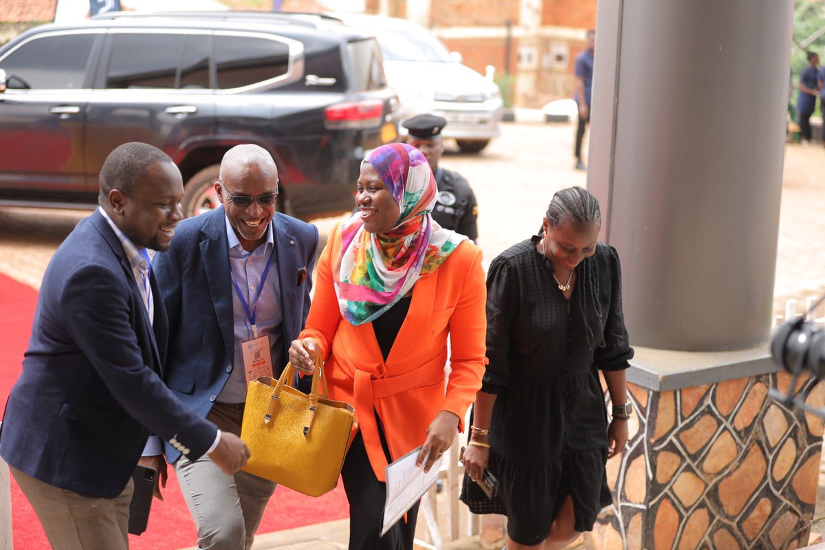 akwesiga23's tweet image. We want bring on board on venture capital investments . Let’s not look down at the thoughts and ideas that would make us grow since Uganda is one of the innovation power houses in Africa -@azawedde 
#UIW2023
#DigitalInnovation