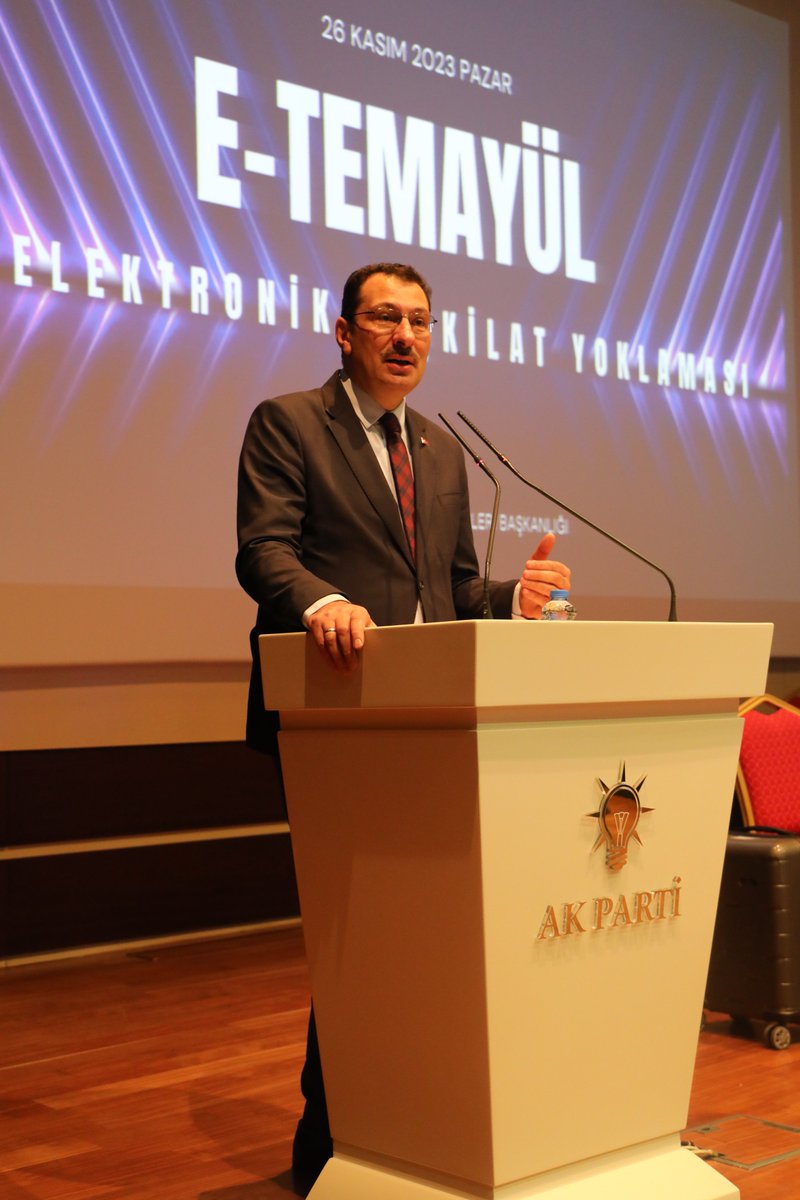 GMsecimisleri's tweet photo. 26 Kasım Pazar günü saat 10.00 ile 16.00 arasında gerçekleştireceğimiz 'Teşkilat Temayül Yoklaması'nda görev alacak komisyon başkanı ve üyelerine ilişkin bilgilendirme toplantımızı gerçekleştirdik. https://t.co/SK1zJ7gtEL