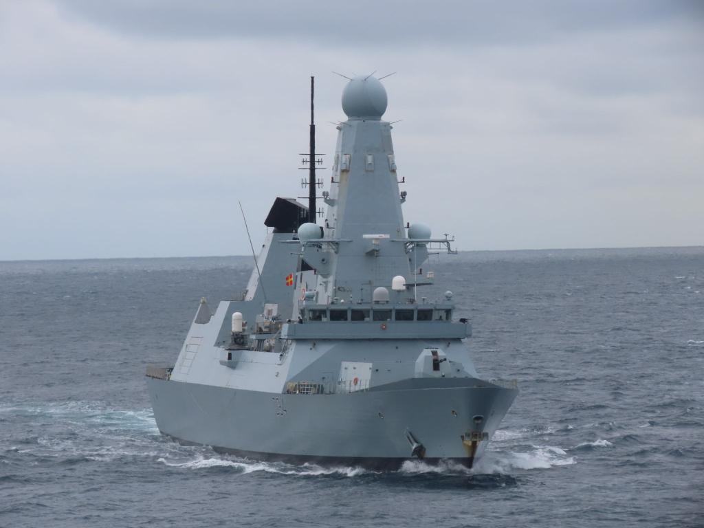 HMS Diamond tweet media