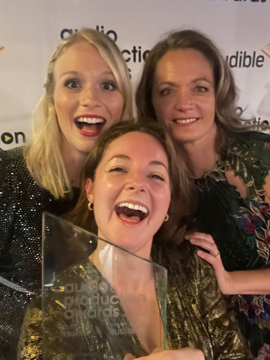 saskia_black's tweet photo. So many congrats to the magical @EvaFeiler for winning best narrator at #APAs2023. Eva, you’re so ridiculously talented and you’re a wonderful human - the dream package. We (@_almosttangible) are so prouddd. Can’t wait to work together again 🪄🎧 https://t.co/t4xmqEmH8v