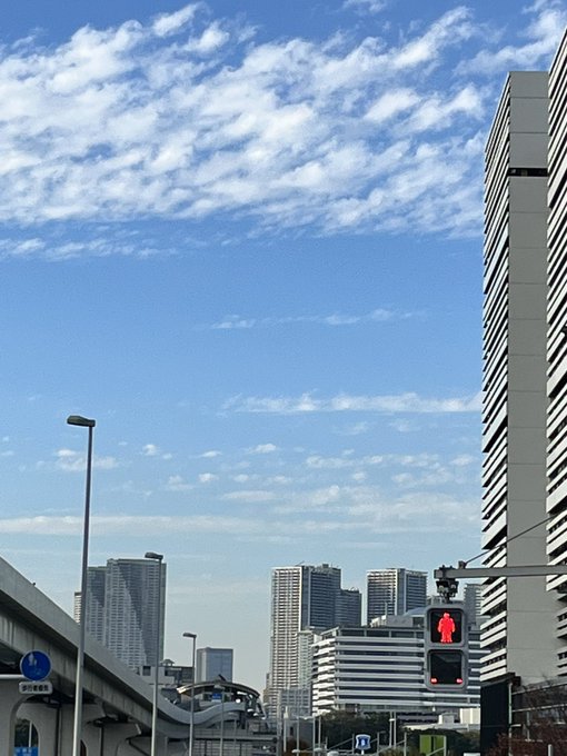 「雲 道路標識」のTwitter画像/イラスト(新着)