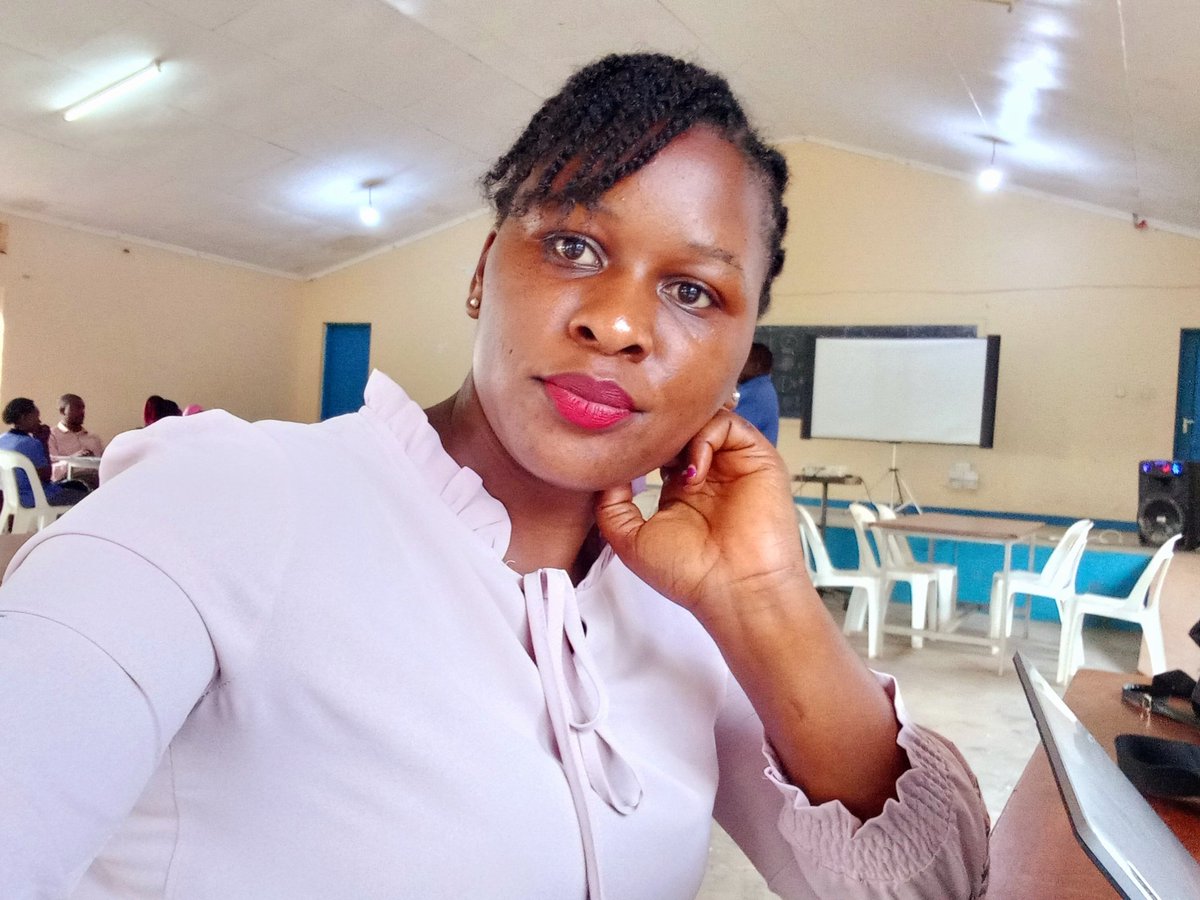 KANYUNYUZICLAI2's tweet photo. This year 2023, possibly I have not realised the cash in my wallet  but the experience gained is worth more the cash I would take on this year. 
I have interacted and supported more  teachers but I have learned there is need for  intrinsic motivation for teachers.
#2023reflection https://t.co/uvxzOmFsIS