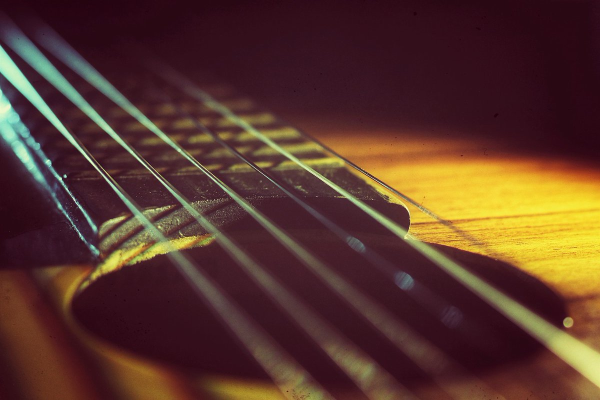 DavidBeard's tweet image. Bach's Prelude No.12 audiojungle.net/item/prelude-1… Classical Guitar version. #bach #classicalmusic #guitar #royaltyfreemusic #audiojungle #music #relax #relaxation