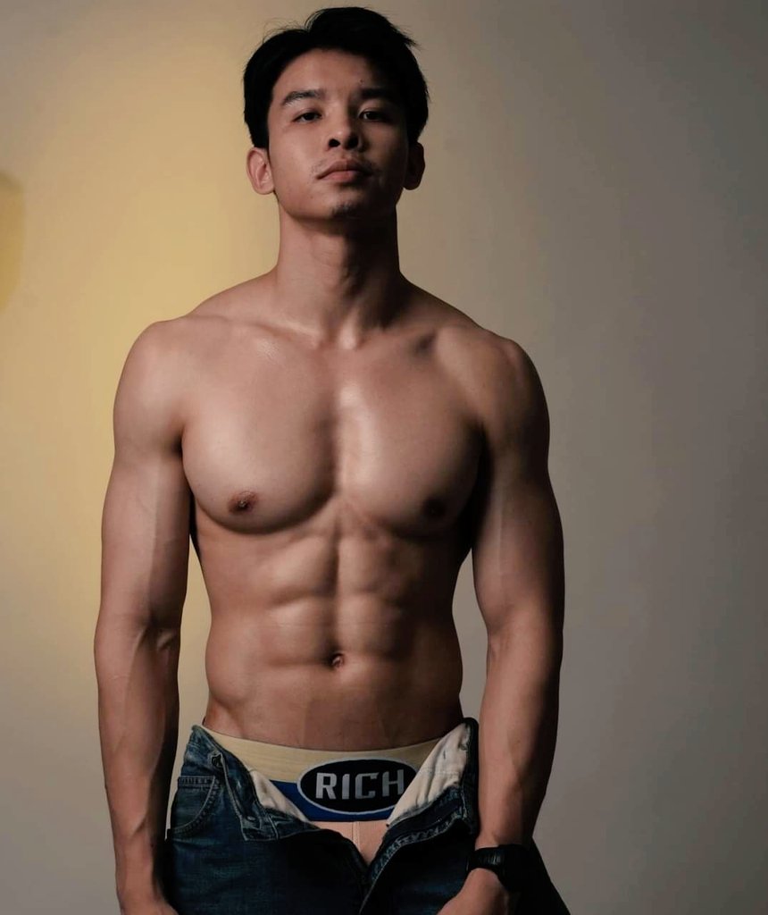 rich___official's tweet photo. กางเกงในรุ่น icon ตอบโจทย์สายแฟด้วยขอบยางกว้างถึง 3 นิ้วใส่ไปที่ไหนใคร���็มอง 👀
สนใจซื้อสินค้ากดสั่งซื้อได้ที่ไลน์
https://t.co/dfm9KDkoQ1
#RICHunderwear
#PLAYBOYYTHESERIES
รูปจากน้องอาร์ม https://t.co/yeh9KOoTvK