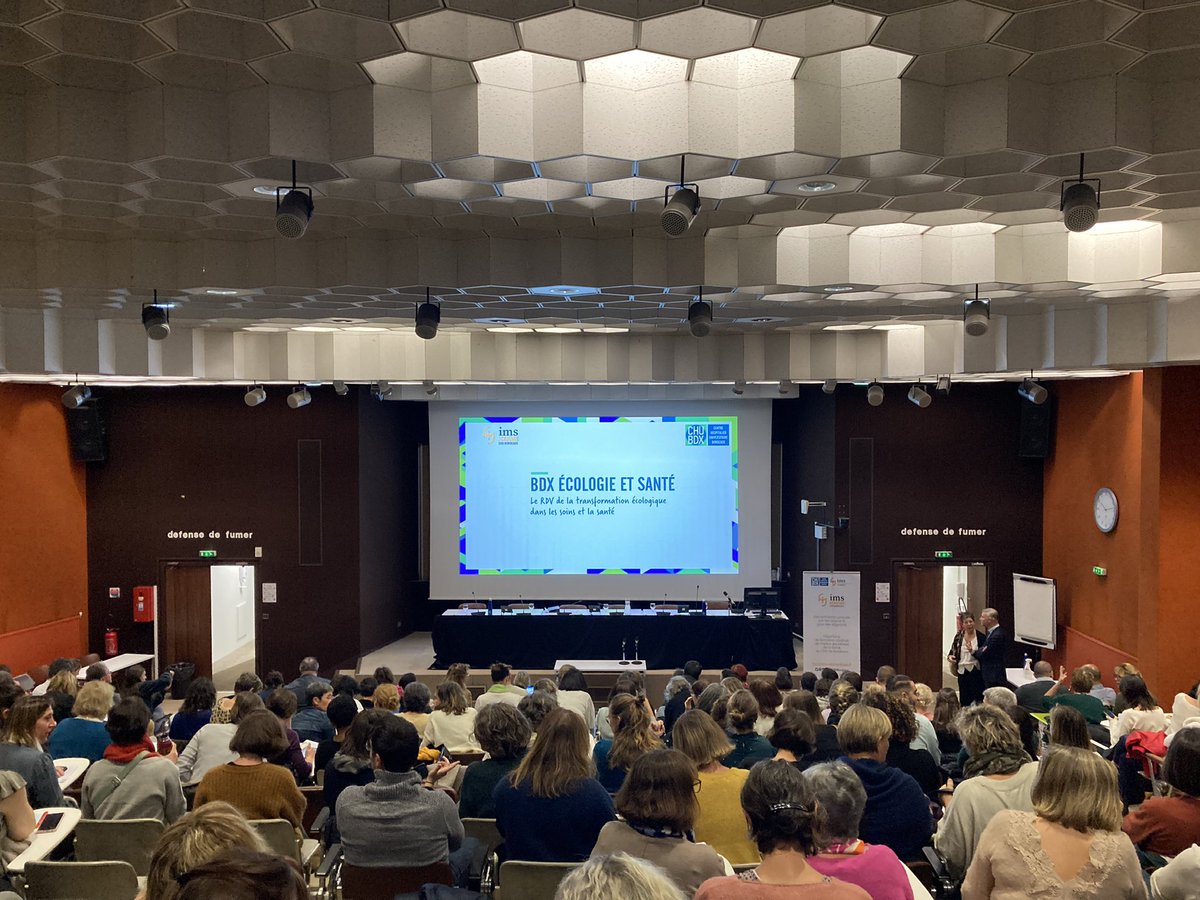 CHUBordeaux's tweet image. [DIRECT🍃] Ouverture du 1er colloque « Bdx Écologie et #Santé » : La santé et les soins durables à l'ère du changement #climatique. Au programme : gds témoins, tables rondes, remise du label unités durables… Plus de 220 participants sont présents ! 🙏