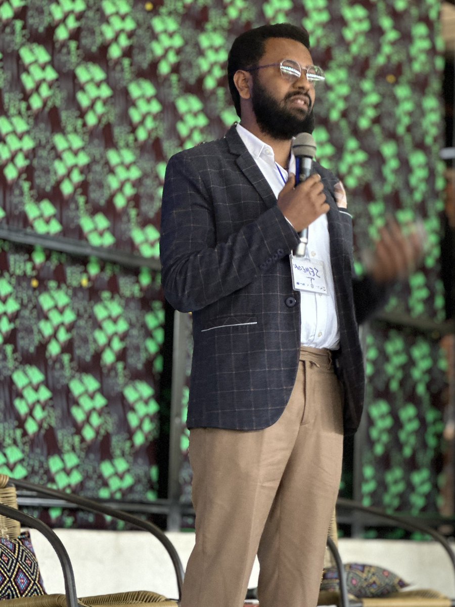 Ethiopian Startup Ecosystem Festival - very collaborative vibes with contributions from key actors. <a href="/Semegn_T/">Semegn Tadesse</a> from <a href="/AgritechArmada/">ARMADA Agritech</a> <a href="/FreelanceEthio1/">Afriwork</a> <a href="/InsightMasero/">Masero Insight</a> summarises morning topics of the conference. 
#PSD-E <a href="/giz_gmbh/">GIZ</a> <a href="/BicEthiopia/">BIC ETHIOPIA</a> <a href="/EUinEthiopia/">EU in Ethiopia / የአውሮፓ ህብረት በኢትዮጵያ</a>