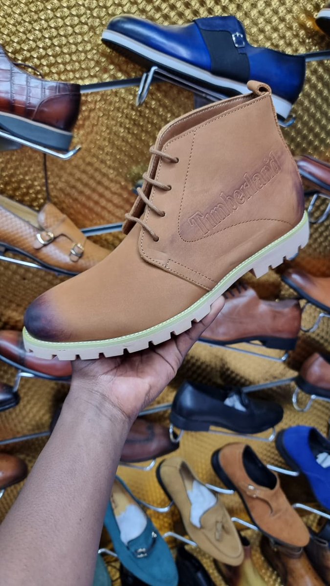 ShullyShelly's tweet photo. South C  Sonko Vicky Mothiora

Boots shoes available 
📍 location 
Delivery 🚚 done 
All sizes available 
Market price 
@4900 https://t.co/ilRvRA92Zv