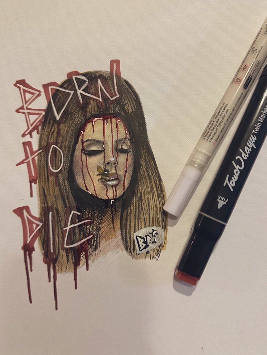 bri29287722's tweet photo. Lana art https://t.co/StHgD1sgZc