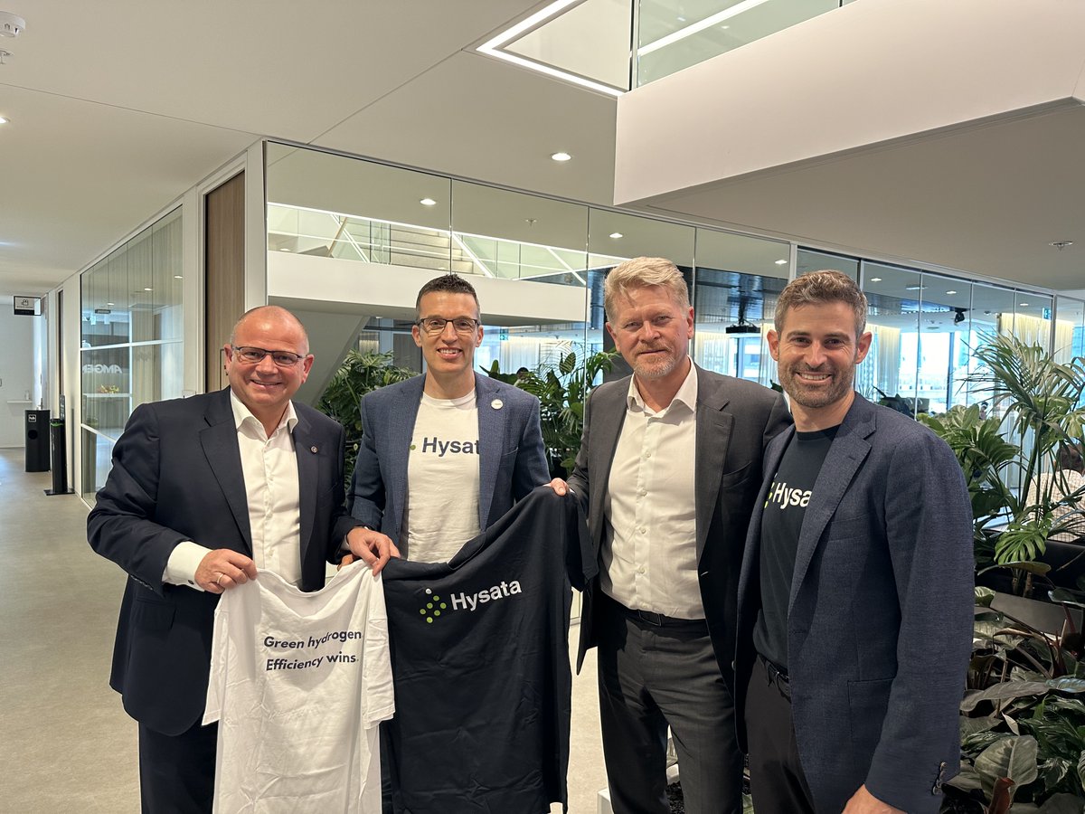 Hysata (@hysatah2) on Twitter photo Great to catch up with <a href="/Vestas/">Vestas Wind Systems</a> President & CEO Henrik Andersen and CTO Anders Nielsen on their Australian visit – continuing our discussion on the #synergies between wind and high #efficiency #electrolysis.
#greenhydrogen #efficiencywins #WeAreHysata Great to catch up with <a href="/Vestas/">Vestas Wind Systems</a> President & CEO Henrik Andersen and CTO Anders Nielsen on their Australian visit – continuing our discussion on the #synergies between wind and high #efficiency #electrolysis.
#greenhydrogen #efficiencywins #WeAreHysata