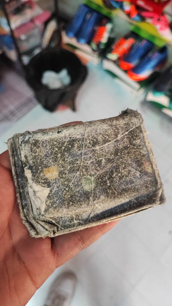 GMausp's tweet photo. Aún le quedan unos 3 años de vida a mi cartera https://t.co/SKvlsEfej8