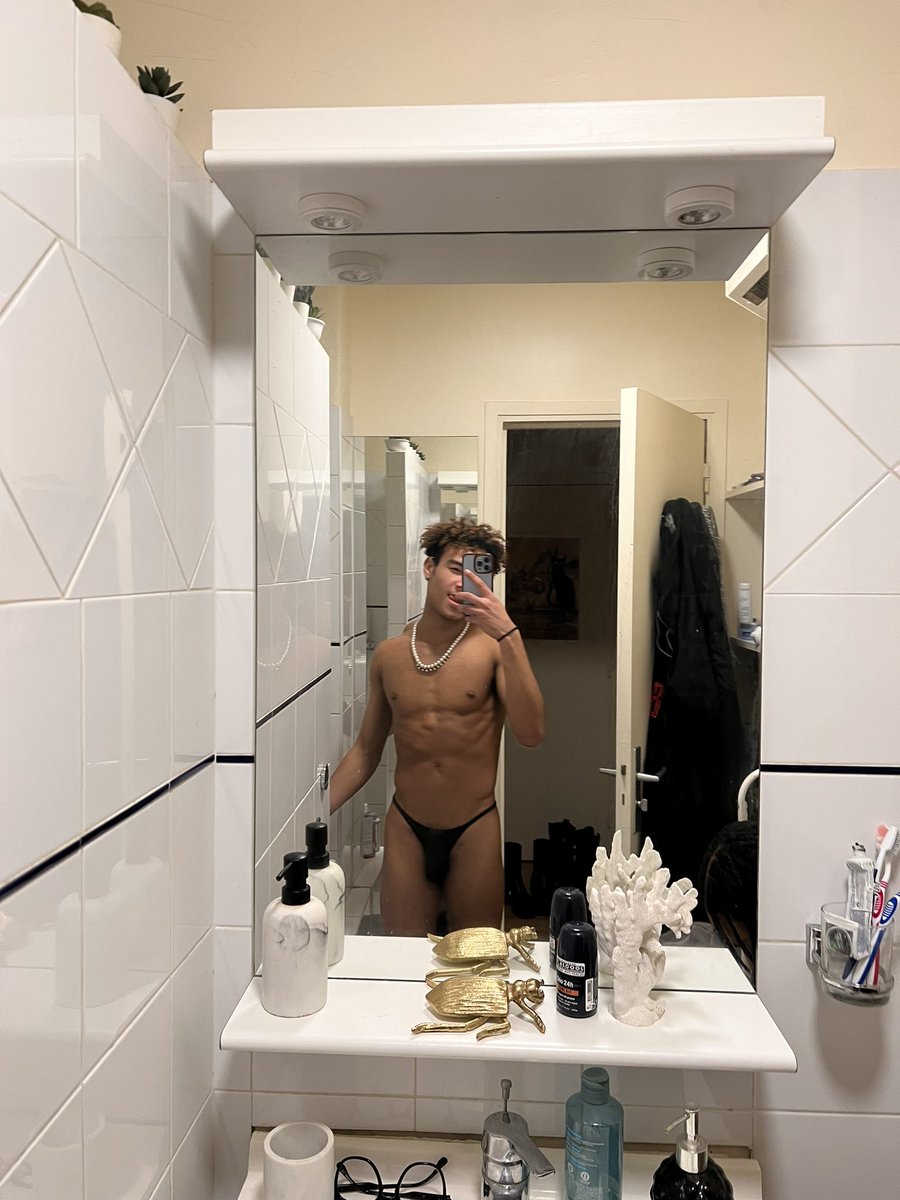 ZenDabboy's tweet photo. Je pose ça la https://t.co/pFPVIWMqZR