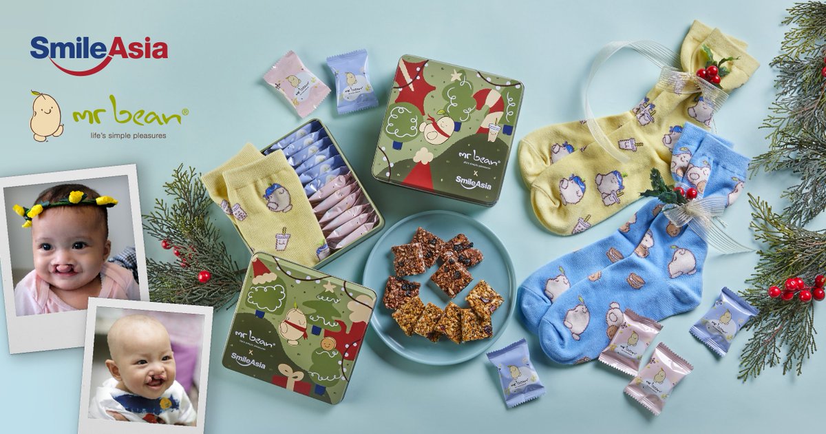 Our exclusive Christmas Soy Granola Set in collaboration with Mr Bean Singapore is here! Get yours now and make this holiday season a little brighter for our little ones.🎄

$16.90 per tin 
Order now at smileasia.org/mrbean
Also available in all Mr Bean stores from 24 Nov