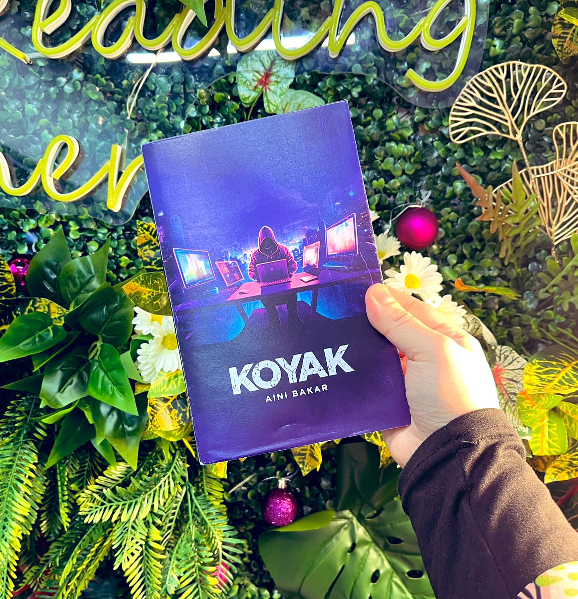 Alaf_21's tweet image. Kita share cover novel KLIT Terbaharu 😍😍✨✨ #KLIT #KLitKoyak #Terbaharu #Alaf21