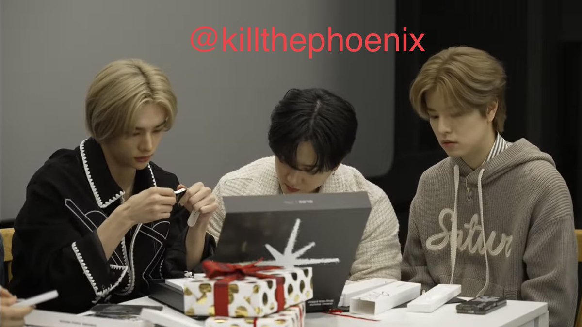 killthephoenix tweet picture