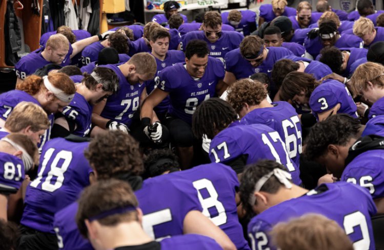 UST_Football's tweet photo. With gratitude & appreciation, wishing everyone a Happy #Thanksgiving ππ
#Pa22ion | #Pion23rs | #Leg24y π£βͺοΈβ«οΈ https://t.co/J4ma4y0SXc