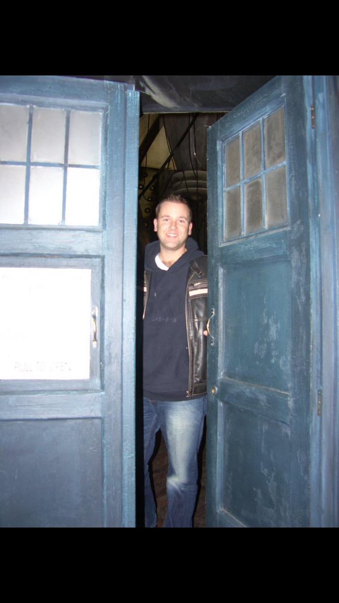 snuffysi's tweet photo. Happy 60th DOCTOR WHO such a thrill travelling with you that time! Doing battle with Thatchos and Crayola!!🤭 shame they didn’t show those episodes!!  #DoctorWho60 #DoctorWho @bbcdoctorwho @DWMtweets @russelldavies63 #DoctorWhoDay https://t.co/lFNDXEiVKo