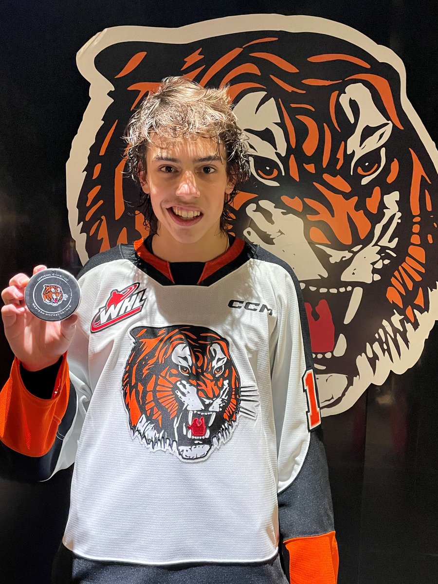 Congratulations to Liam Ruck on your first Western Hockey League goal! A debut for the ages after a 1G-1A night in our win over Regina. #WHL #MedHat #YXH #CHL