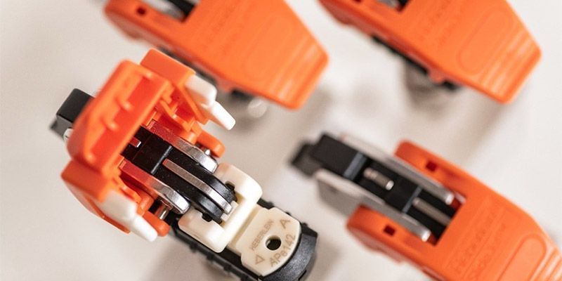 etextilemagazin's tweet photo. The New APe Series Reduces Compressed Air Consumption by 15% https://t.co/taKtahYsz5 #etextilemagazine #heberlein #APeseriesjets #DTY #interlacingjets #textileindustry https://t.co/Q2FgFC39MT