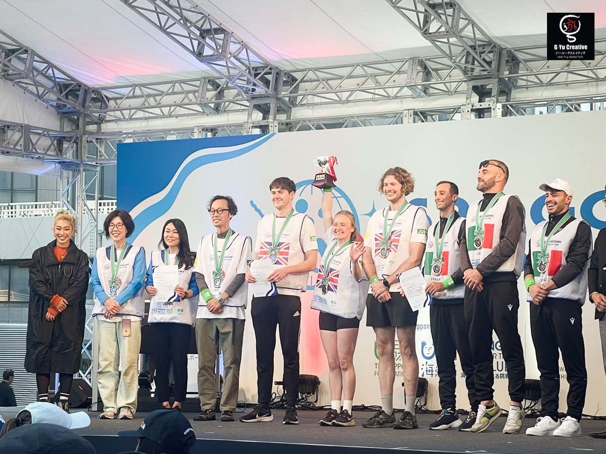 GyuCreative's tweet image. ผู้บริหารบริษัท.จี-ยู ครีเอทีฟ จำกัด คุณยุพเรศ เอกธุระประคัลภ์ และคุณโทโมมิ โคบายาชิ ร่วมกับบริษัท สยามพิวรรธน์ จำกัด  คุณนราทิพย์ รัตตประดิษฐ์ ประธานบริหารสายงานปฎิบัติการ นำทีมตัวแทนประเทศไทย ร่วมการแข่งขันระดับโลกในงาน #spogomiworldcup2023 ณ กรุงโตเกียว ประเทศญี่ปุ่น