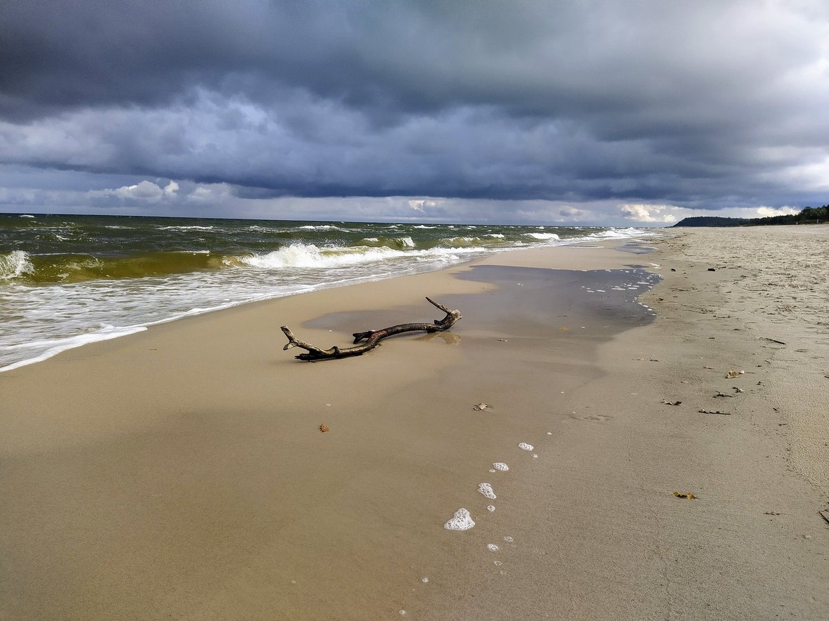 Let's share what impresses us 🌊 💙Good morning. #Ostrowo #Poland #balticsea 📸 By me