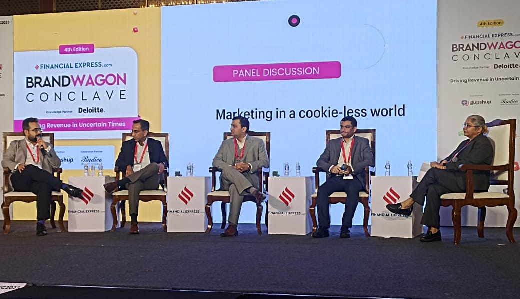 FEBrandWagon's tweet photo. Gaurav Ramdev, Abraham Alapatt, Rushabh S., Rashid Ahmed speaks on marketing in a cookie-less world with Irvinder Kaur

#FEBWC2023 #BrandWagonconclave #marketing #ai #CommerceAdvertising #DigitalMarketing #predictiveanalysis #ROIinMarketing #MarketingTrends https://t.co/wyWSynhYFy