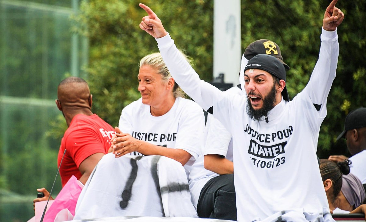 GabrielMelaimi's tweet photo. Leurs victimes s'appellent Nahel Merzouk et Adama Traoré. Les nôtres s'appellent Lola Daviet et Thomas de Crépol. Leurs marches sont vulgaires, violentes et haineuses. Les nôtres sont dignes, pacifiques et respectueuses. Ils sont barbares. Nous sommes civilisés.
Vivre ensemble est-il encore possible ? #Crepol