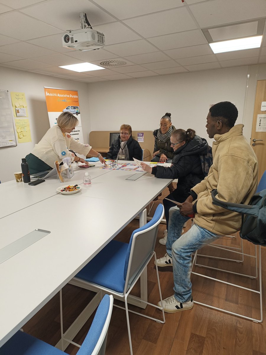 ClapsonTony's tweet photo. Forum de l'#inclusion, au #Pôleemploi du Havre Souday, à l'occasion de la #SEEPH2023 https://t.co/TMlirfSsSV