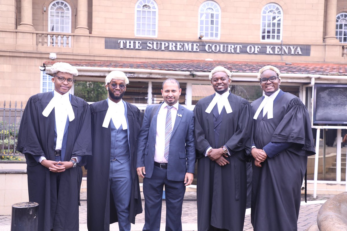 With friends getting admitted to the Bar today. Hearty Congratulations. Ni God manze!