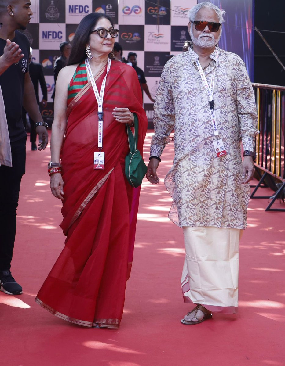 54th IFFI Goa saw the presence of Neena Gupta Sanjai Mishra along with the #VADH crew on the red carpet! Gear up for the VADH sequel! 🥳 #middayentertainment #bollywood #bollywoodupdates #iffi #vedh #vadhcrew #redcarpet #neenagupta #sanjaimishra gujaratimidday.com/photo