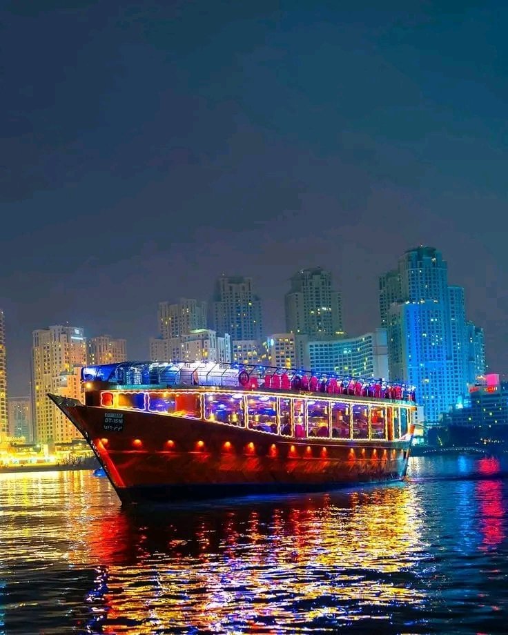 Dhow cruise Dubai UAE🇦🇪 ♥️🔥
#dhowcruise #dubai #dhowcruisedubai #dubailife #dohaqatar #dhowcruisedinner #uae #thepearlqatar #cruise #travel #desertsafari #burjkhalifa #visitdubai #dhow #dubaimotorshow #dubaicreek #mylondon #formentera #cullinan #aventador #pearlqatar #qatari