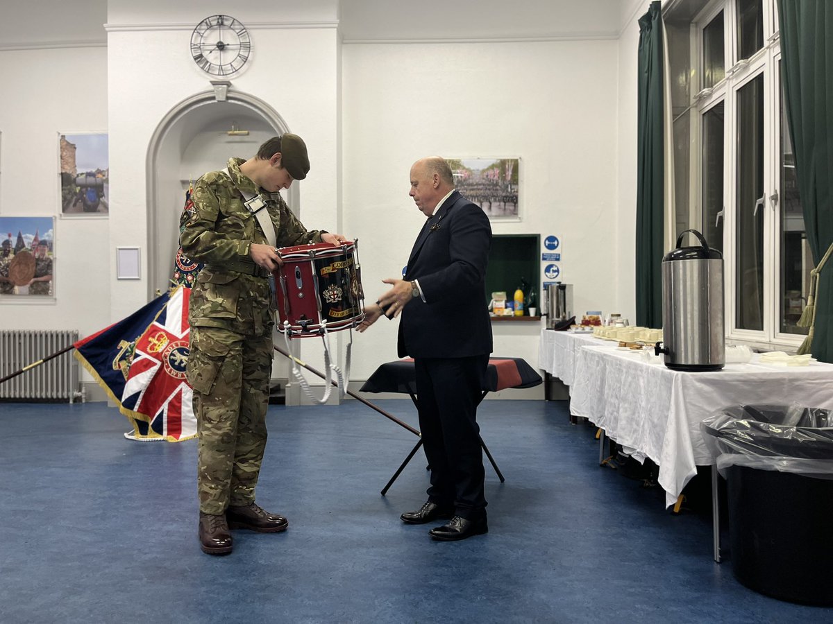 Had the pleasure of attending CoLNE ACF last night to see the Weavers’ Company present a new side drum to the Corps of Drums.  We were then treated to a superb performance by the cadets.  Talented young people, largely self taught and doing an amazing job.