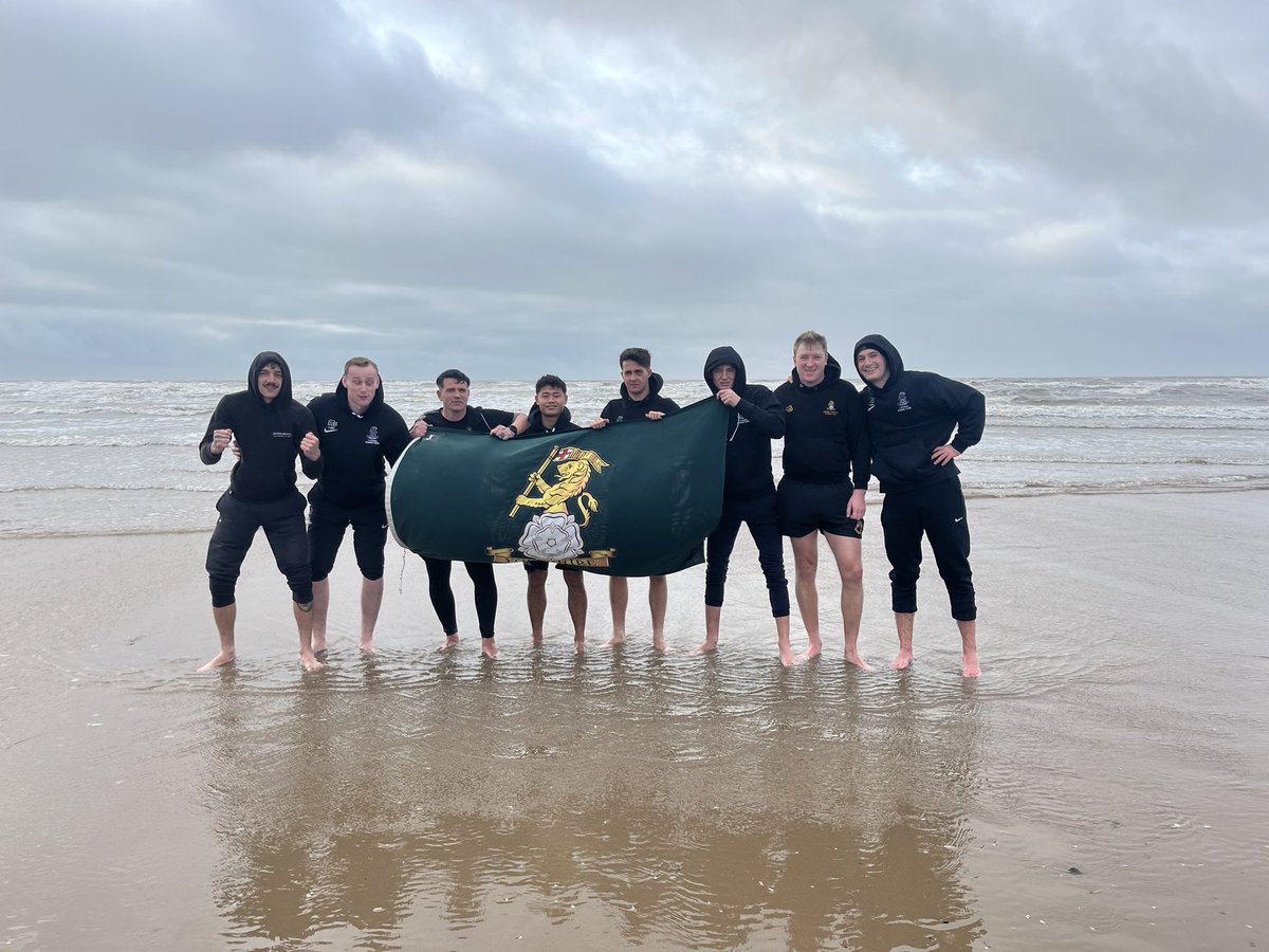 skell9320's tweet photo. 1 RYORKS Boxing Blackpool 10miler and Sparring at FOX ABC. https://t.co/coE7ROuCoZ