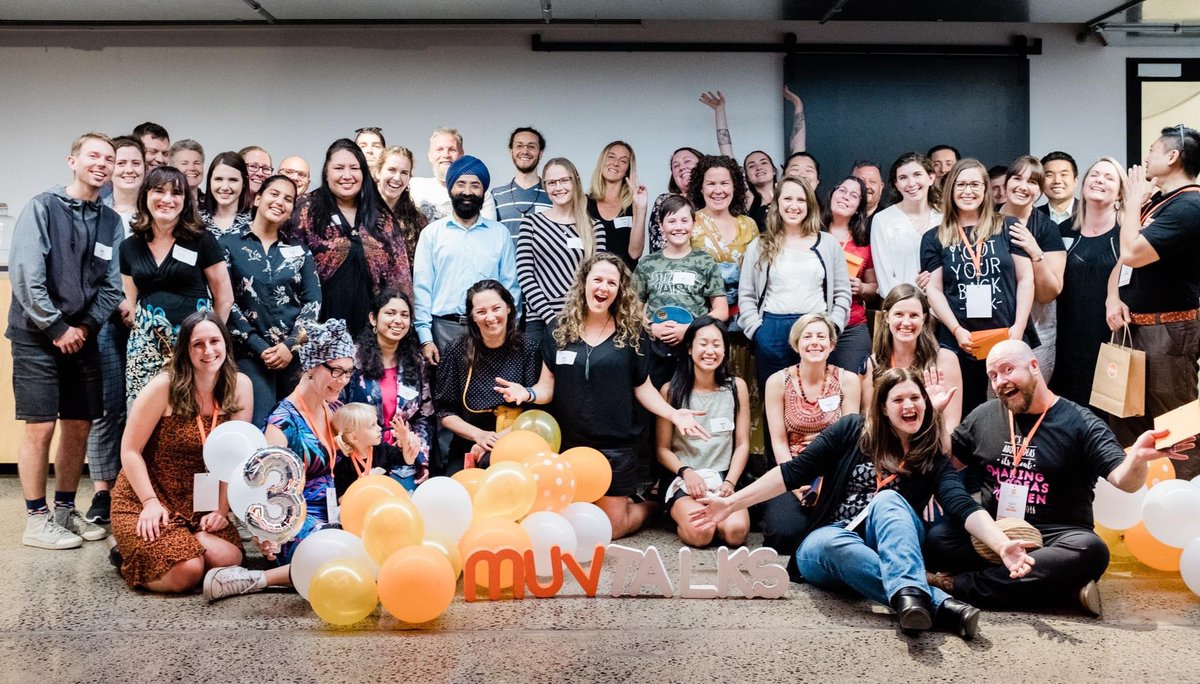 Can you spot the difference? @palomarkovic took those 4 group photos at the 7th, 6th, 4th & 3rd anniversary of an amazing community event @MUVTalks in #ourAkl #NZ. We’re so proud of #volunteering for this event. Always with love!
#community #womenPower #muvTalks #gridAkl #stories