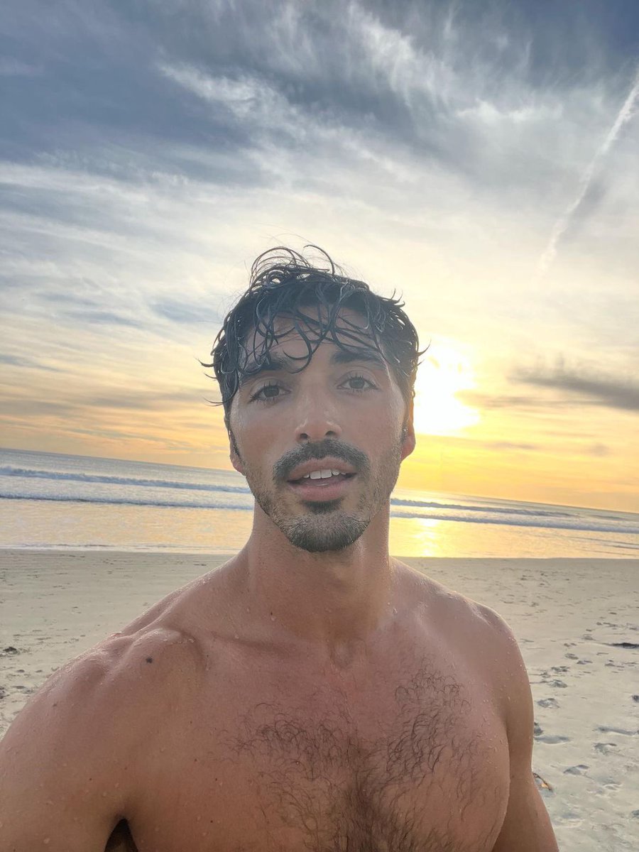 nmak96's tweet image. Word on the street is he’s on the top of everyone’s 2023 wrapped