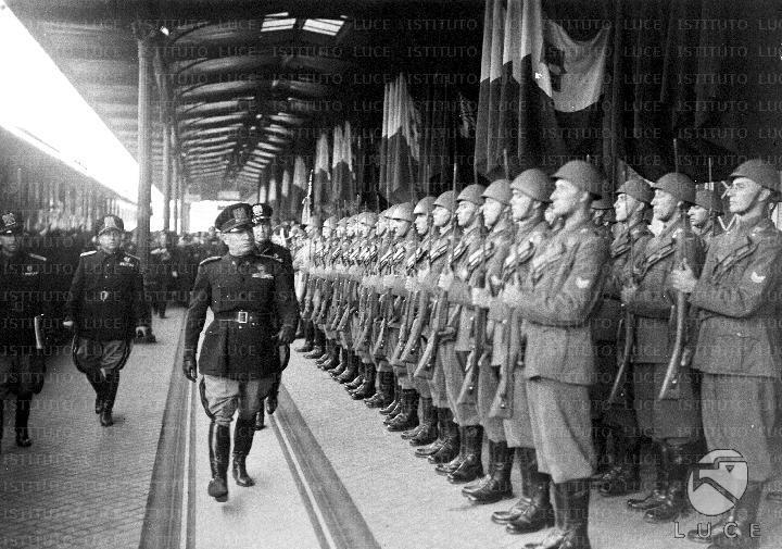 Confindustria 💵 ᵖᵃʳᵒᵈʸ tweet media