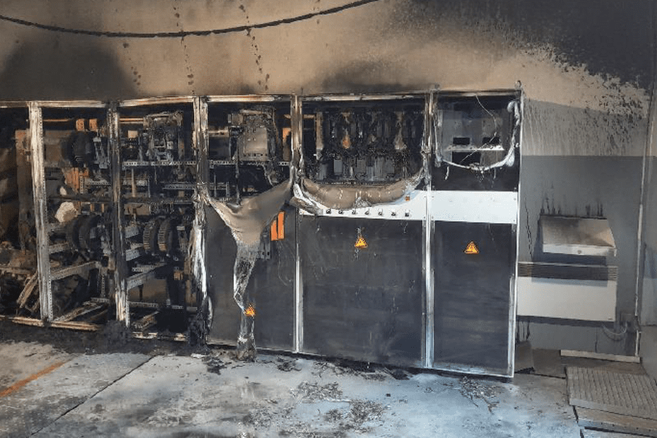 RennesOnline's tweet photo. Transport. L'incendie de samedi a fait des ravages : la ligne B du métro de Rennes n'est pas prête de reprendre du service https://t.co/T1bmil5Jol https://t.co/aAqGMz5kRs