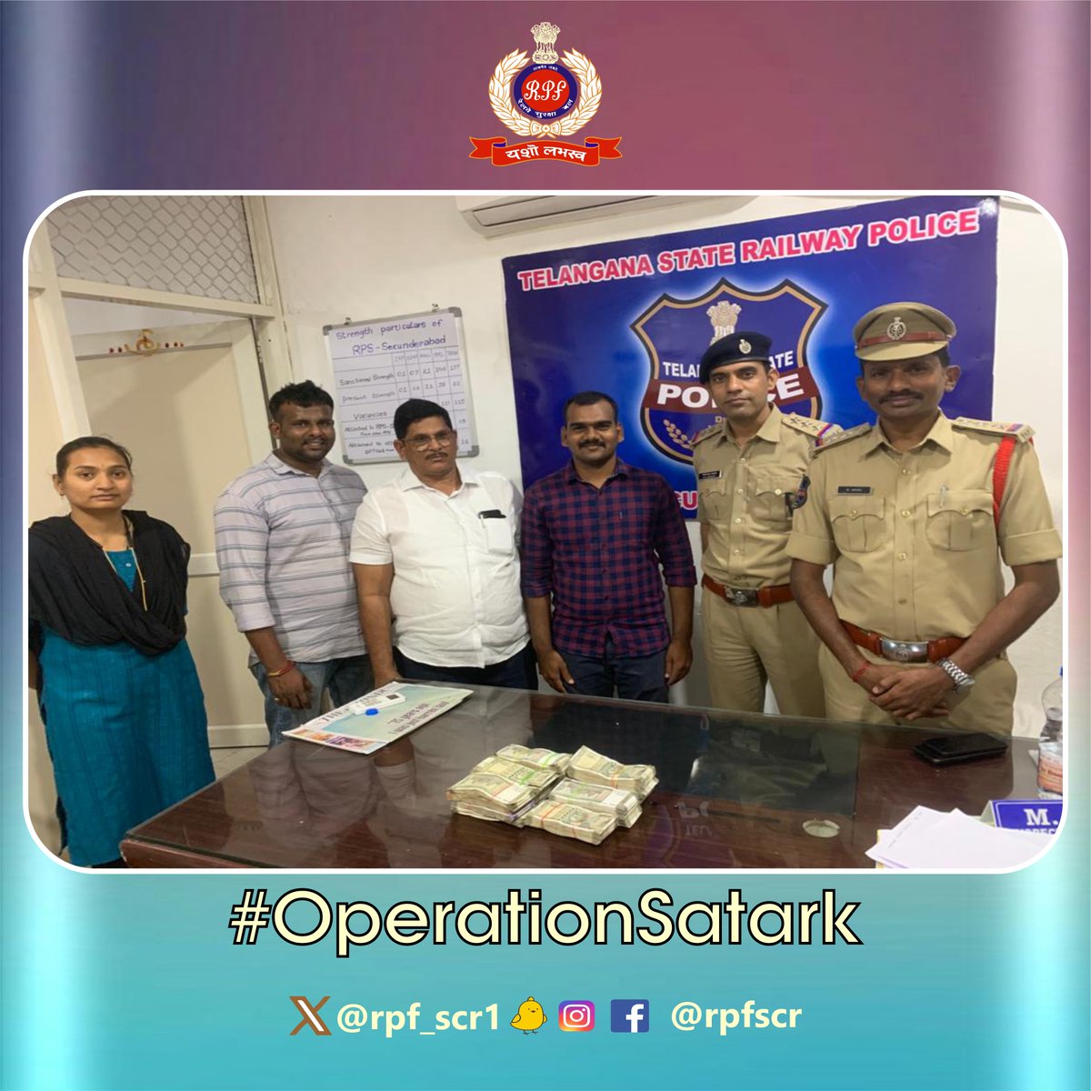 Vigilant Move!
In the spirit of safeguarding public spaces during crucial times such as pre-election, a dedicated team of #RPF & #GRP #Secunderabad intercepted unaccounted cash of Rs.9.90 lakh from 4 persons. #OperationSatark #SentinelsOnRail
@RPF_INDIA @rpfscr_sc @RailMinIndia