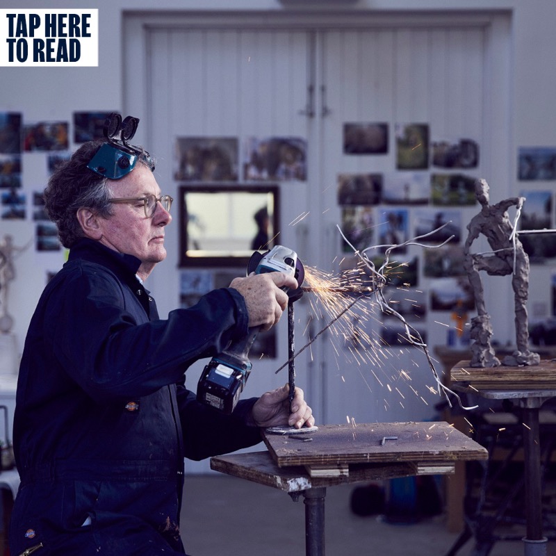 ManCity's tweet photo. We're delighted to reveal that world-renowned sculptor David Williams-Ellis is the artist behind a permanent tribute to legendary triumvirate Colin Bell, Francis Lee and Mike Summerbee 🙌