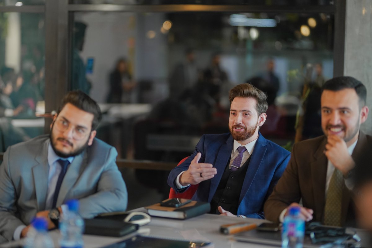 ShafiqAssad's tweet photo. Success is not about avoiding obstacles, but about overcoming them with unyielding determination and unwavering spirit. A true team works together and grows together.

Midweek session with my team at the One Eleven Group Head Office. Onwards and upwards, team. https://t.co/ugxVegYk8R