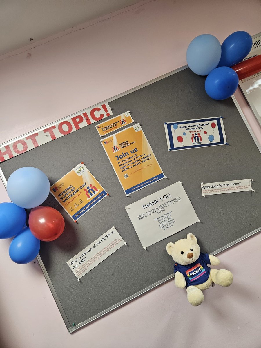 RotherhamCTD's tweet photo. #CN #DN team sharing the sentiments of #TRFTCommuniTeam recognising and thanking all our wonderful #HCSW on #HCSWDay @RotherhamNHS_FT @Clairebg76 https://t.co/wQ4XqNdsMI