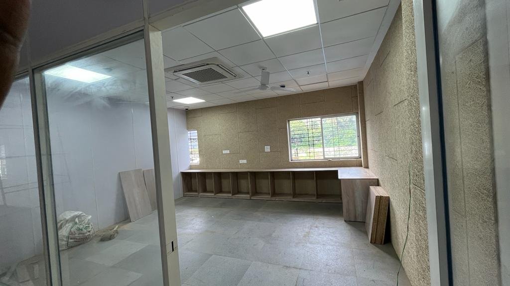 shekhardalal's tweet photo. In line with our commitment to providing comprehensive care for all segments of the society, The #PCMC is setting up a state-of-the-art welfare center for Divyangs (differently-abled) individuals in Morewadi. 
The Divyang Bhavan will serve as a center for the holistic development of differently-abled citizens, offering latest facilities for diagnosis, treatment, physiotherapy, acupressure therapy, speech therapy, and the provision of prosthetic limbs and assistive devices. The center will also house services like counseling, educational guidance, skill training, employment support, and assistance with various government schemes. 
In a significant collaboration, Sandvik Coromant India Pvt, through #CSR, will contribute equipment and devices for the diagnosis and therapy of the disabled, as outlined in a recent joint agreement between the Corporation, Sandvik Coromant India Private Limited, and Mahatma Gandhi Seva Sangh. 
A step towards empowerment and inclusivity.

@SandvikCoro_US @socialpwds @pcmcindiagovin
@PCMCSarathi @MAHA_UDD @gipmayapuri1964
#MyPCMC #Divyang #Support #DifferentlyAbled