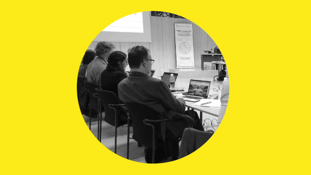 ORIENTING tweet media