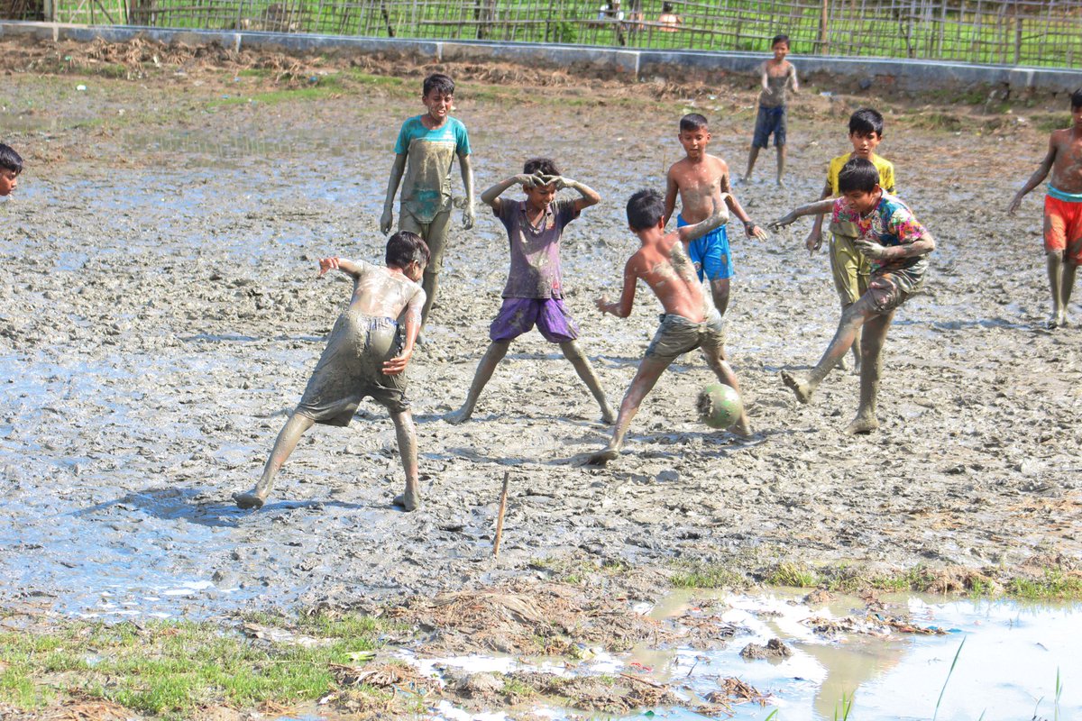 YA4MR's tweet photo. Rohingya children are playing football inside the camp. At the time of going school Thay are playing games whole day because A party from this they have no option about education and They are also love to play football.
#Rohingyachildren
#Rohingyarefugeecamp
#Playingfootball https://t.co/b4oODhjhkk