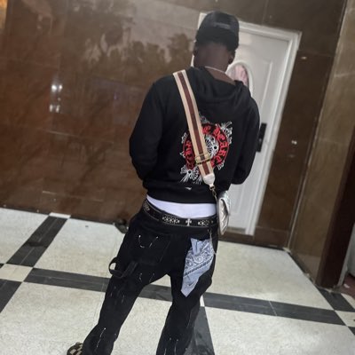 Prince_vhys⚡️ tweet media