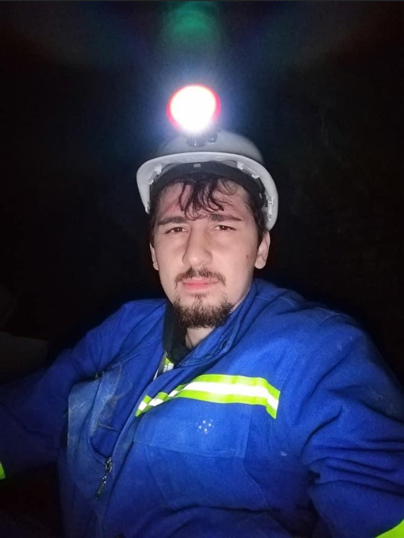 aemrah_28's tweet photo. Ah be güzel kardeşim bu gidişin hiç olmadı. Allah rahmet etsin. Mekanın cennet olsun. Rabbim ailene sabırlılıklar versin. https://t.co/gWDkneRS76