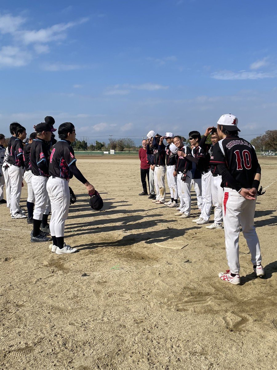 xAMATERAS's tweet photo. 今日は今年最後の練習試合をさせて頂きました💪✨リアンズの皆様、ありがとうございました🙇‍♂️
試合は9回まで行い、まさかの引き分け
延長タイブレーク😱
10回に共に3点ずつ取るも
時間の関係で試合終了
タイブレークでも引き分ける
草野球では珍しい光景も見られました💦
めちゃくちゃ楽しかったです🥳 https://t.co/MGFVxVHInp