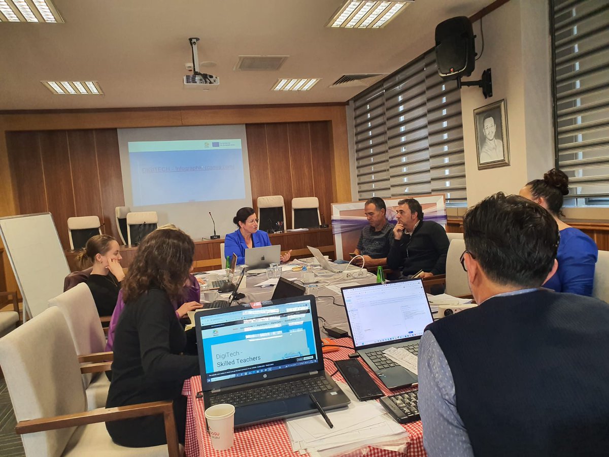 Digitech KA2 proiektuko 3. TPM bilera burutu da Turkiako Ankara hirian. Proiektu honen helburua, irakasleeen eta ikasleen gaitasun digitalak eta jasangarritasuna sustatzea da. Ekintza ugari garatzea adostu da bertan. <a href="/TolosaldeaLH/">Tolosaldea LH</a> @ProjectDig74509 <a href="/Int_Tknika/">International_TK</a> <a href="/FPeuskadi/">FPeuskadi</a>